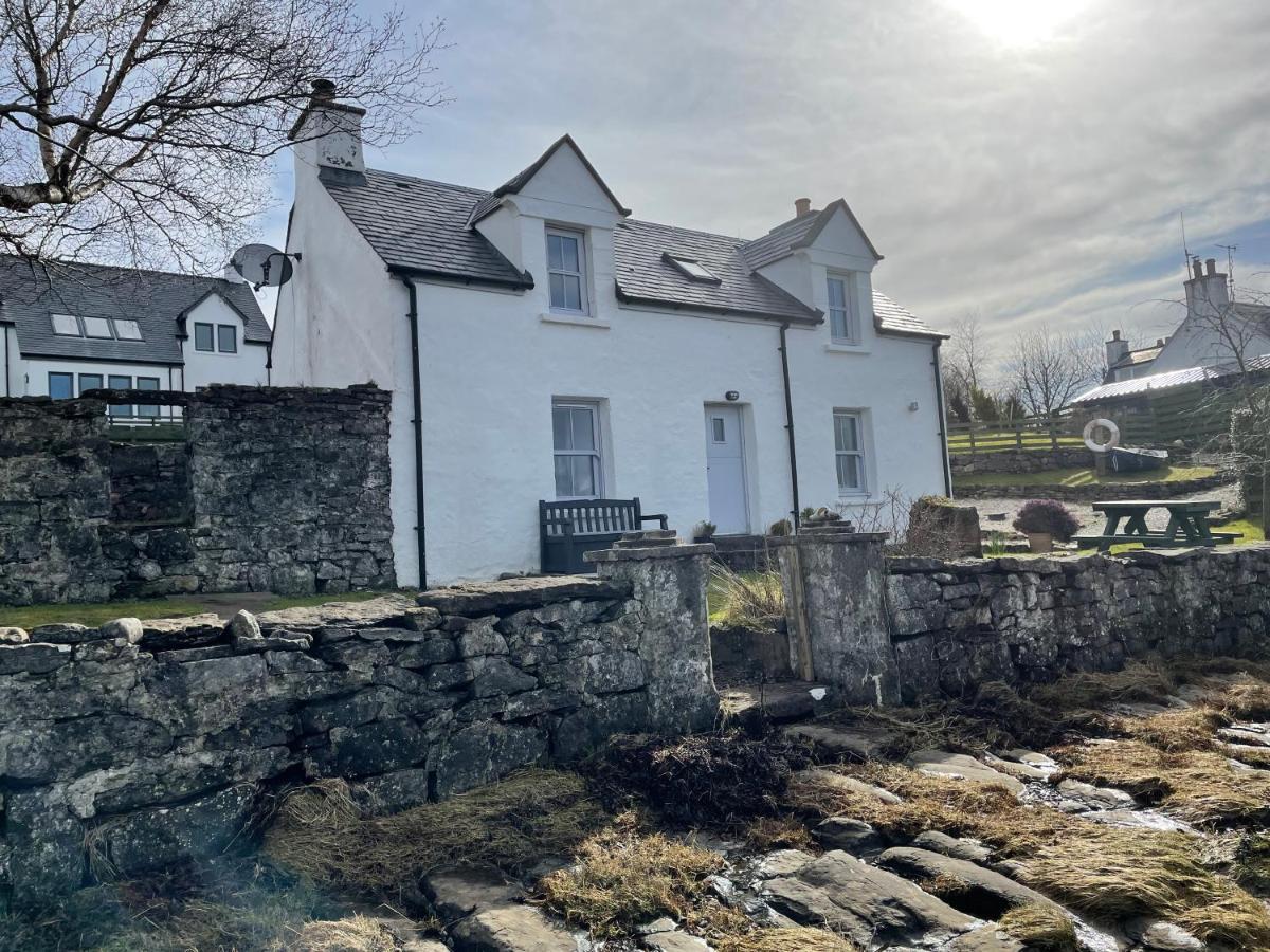 Tidal Cottage On The Shore Isle Of Skye Breakish Extérieur photo